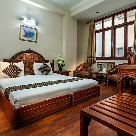 Hotel Sunstar Residency Delhi  Exterior foto