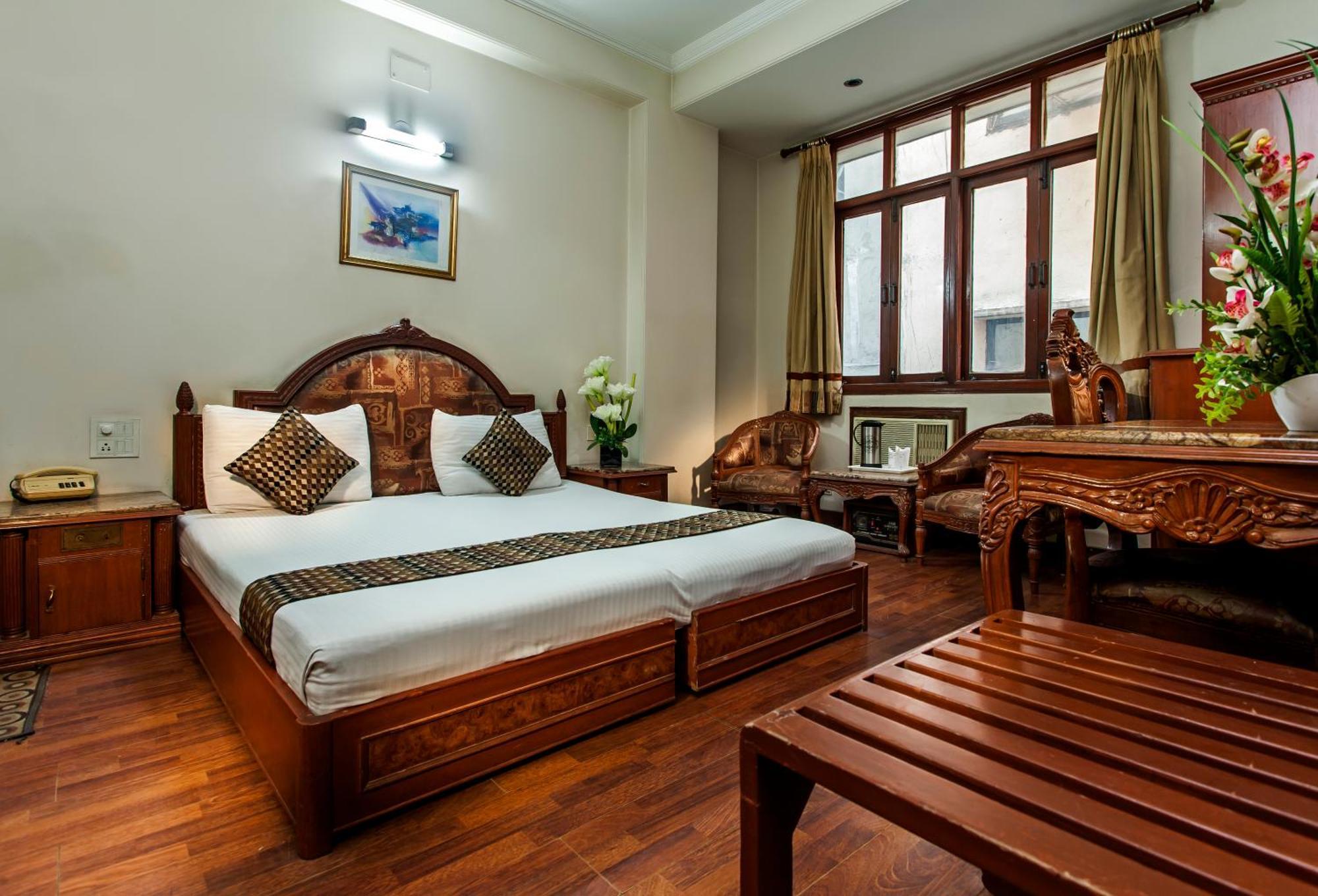 Hotel Sunstar Residency Delhi  Exterior foto